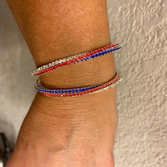 USA American Flag Rhinestone Bracelet - Picture 2 of 5